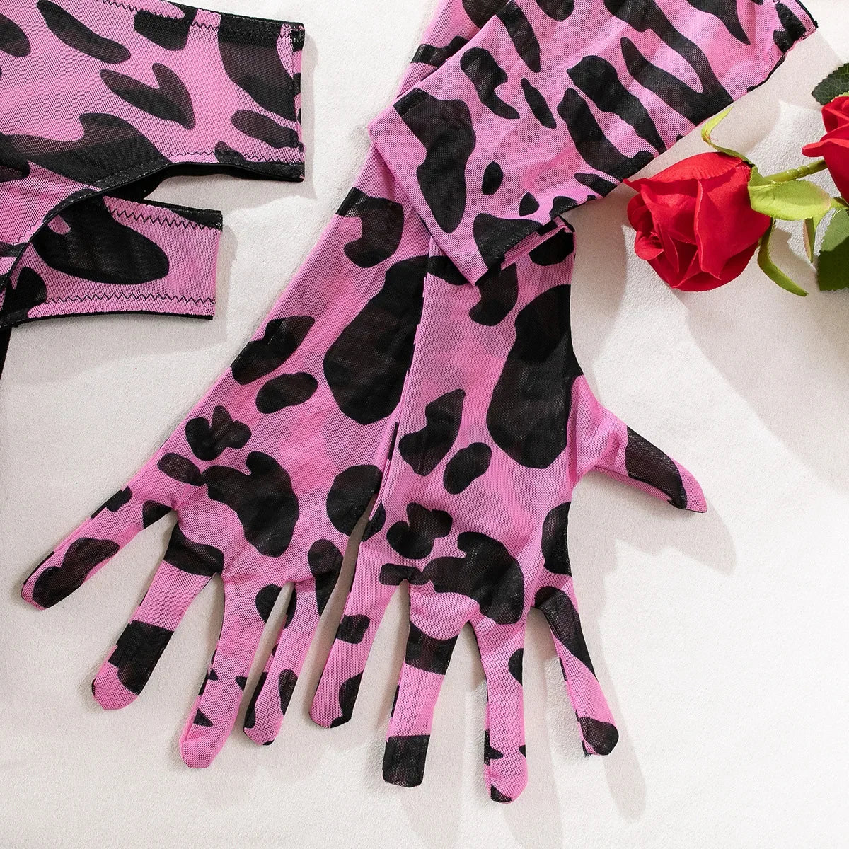 Sexy Lingerie Set in Pink Leopard Mesh – BH, Handschuhe & Beinlinge