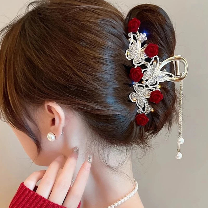 Luxuriöse Haarspange mit Strass, Glockenblume, Rose & Schmetterling – Elegante Haarklammer mit Quaste für Damen