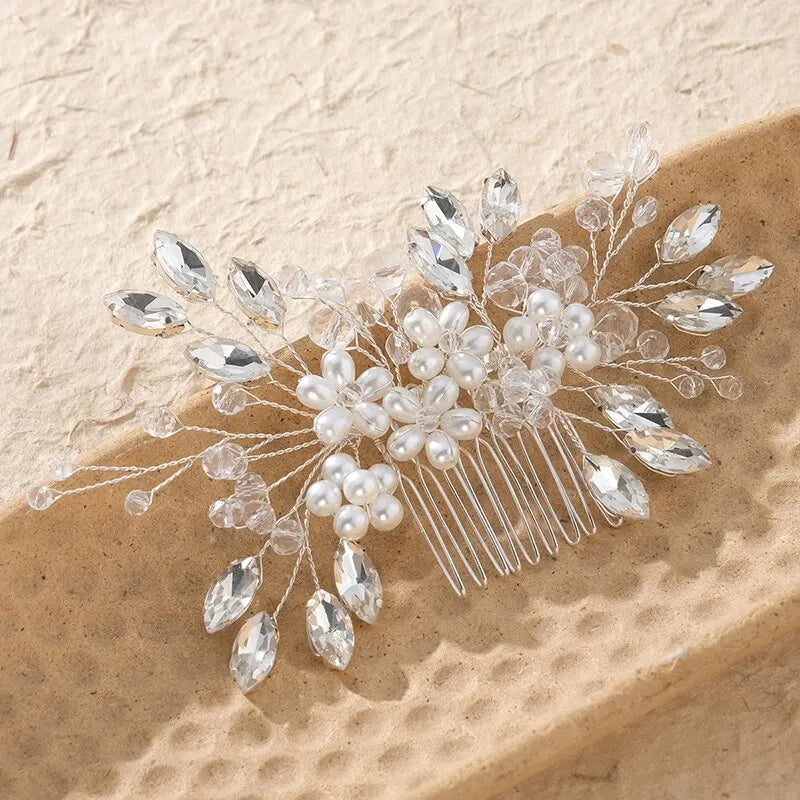 Handgefertigter Brauthaarkamm mit Kristallblumen – Elegantes Haarschmuck-Accessoire für Hochzeit, Party & festliche Anlässe