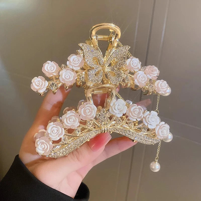 Luxuriöse Haarspange mit Strass, Glockenblume, Rose & Schmetterling – Elegante Haarklammer mit Quaste für Damen