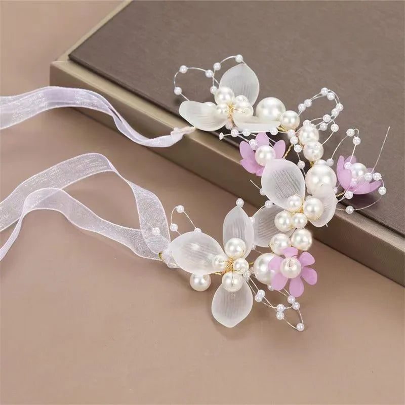 Frühlingshafte Boho Blumenkrone mit Perlen für Mädchen – Hochzeit Haarschmuck & Blumen-Haarreif | Kinder Geschenk