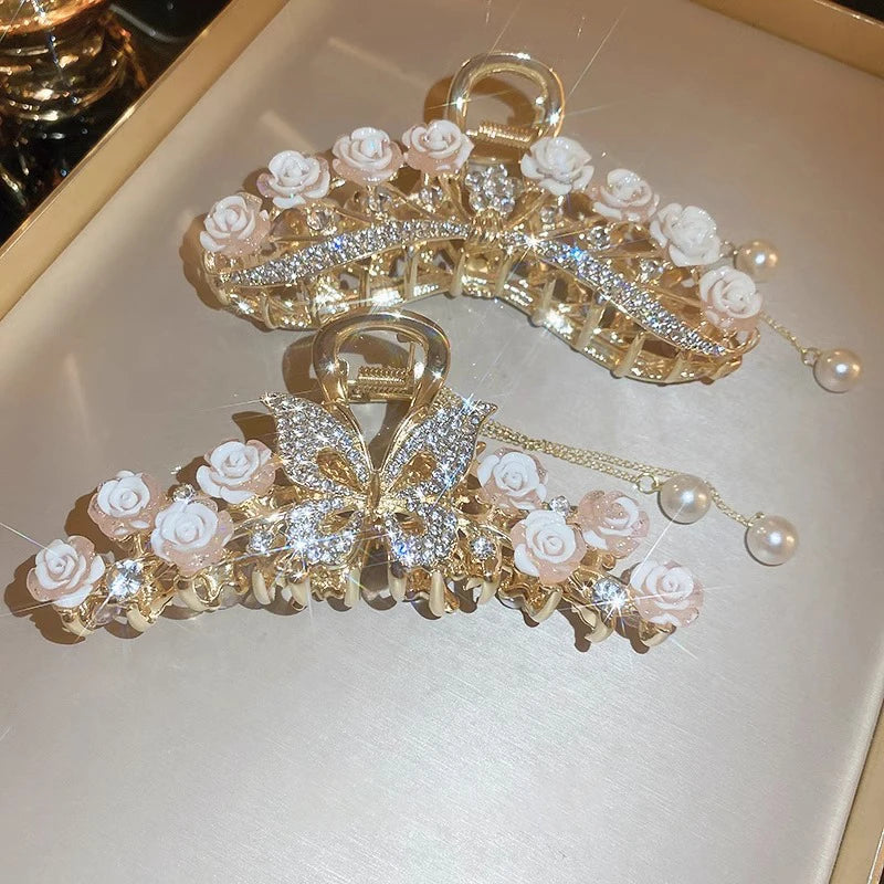 Luxuriöse Haarspange mit Strass, Glockenblume, Rose & Schmetterling – Elegante Haarklammer mit Quaste für Damen