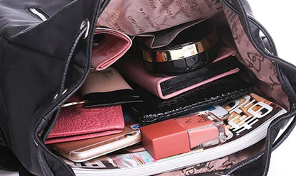 Damen Rucksack – Hochwertiger Nylon Rucksack für Schule, Alltag & Reisen – Große Kapazität, Modisches Design