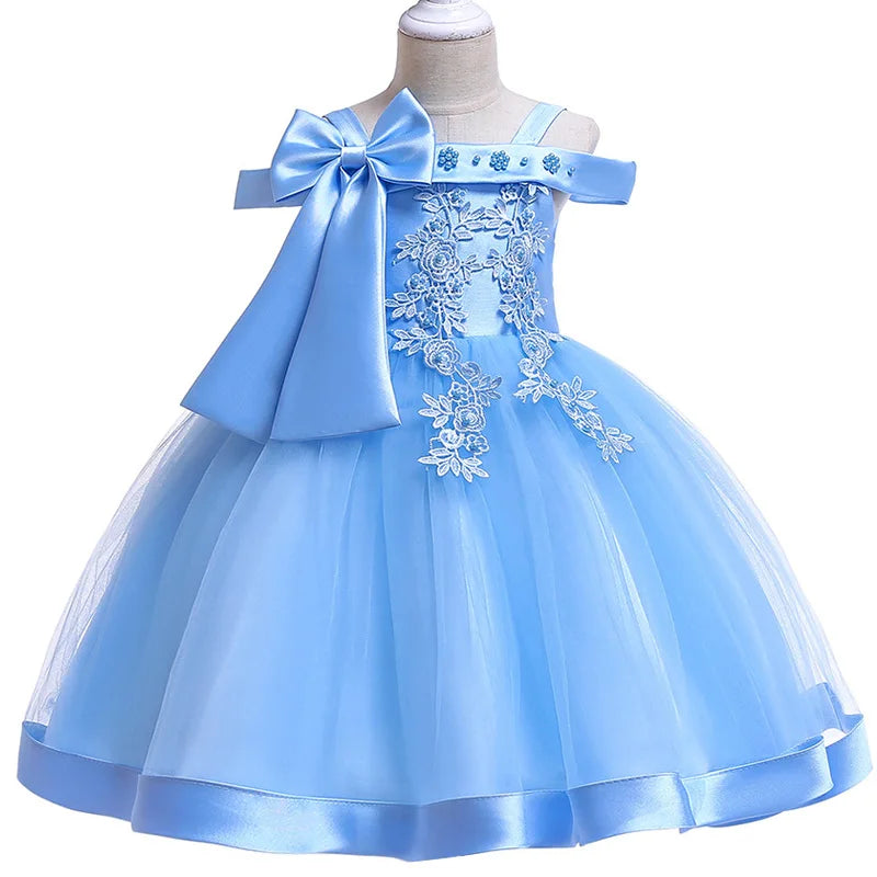 Elegantes Weihnachts- & Festkleid für Mädchen – Schulterfreies Ballkleid mit Blumenapplikationen & Schleife – Für Hochzeit, Geburtstag & Gala (Größe 110–150)