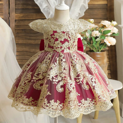 Vintage Prinzessinnenkleid mit Spitze & Stickerei – Luxuriöses Partykleid für Mädchen mit Rüschen & Goldakzenten (1–5 Jahre)