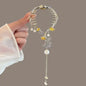 Elegante Haarkralle mit Blumen-Quaste – Schmetterling, Strass & Perlen – Haarclip für Damen | Dutt- & Zopfhalter Accessoire