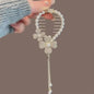 Elegante Haarkralle mit Blumen-Quaste – Schmetterling, Strass & Perlen – Haarclip für Damen | Dutt- & Zopfhalter Accessoire