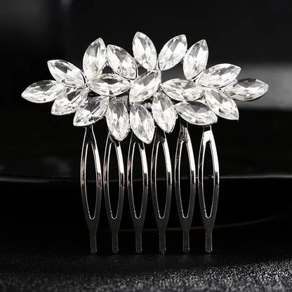 Silberner Haarkamm mit Perlen & Strass – Handgefertigtes elegantes Haarschmuck-Accessoire für Damen & Bräute