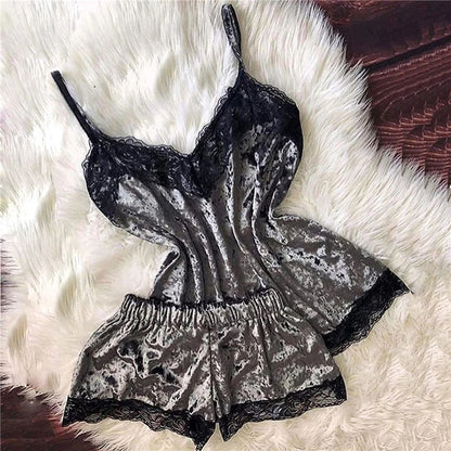 Verführerisches Damen-Schlafanzug-Set aus Samt – Trägertop mit Schleife & Shorts – Sexy V-Ausschnitt Homewear