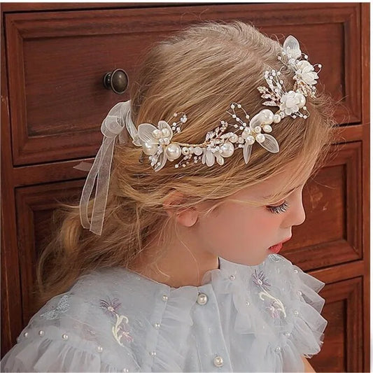 Frühlingshafte Boho Blumenkrone mit Perlen für Mädchen – Hochzeit Haarschmuck & Blumen-Haarreif | Kinder Geschenk