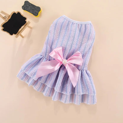 Elegantes Hundekleid mit Blumenmuster & Schleife – Prinzessinnenkleid für kleine Hunde & Katzen – Ideal für Yorkie, Chihuahua & Co.