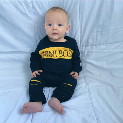 2-teiliges Baby-Set für Herbst – Langarm-Shirt mit Schriftzug & Hose – Unisex Baumwoll-Outfit für Neugeborene & Kleinkinder (0–24 Monate)