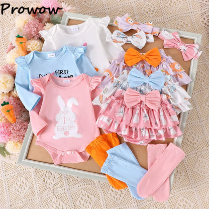 My First Easter” Baby-Mädchen-Outfit – 4-teilig: Hasen-Body, Karotten-Shorts, Socken & Haarband – von Prowow