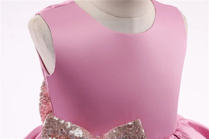 Elegantes Weihnachtskleid für Mädchen – Rückenfreies Prinzessinnenkleid mit Schleife – Festliches Ballkleid für Gala, Geburtstag & Hochzeit (Grün)