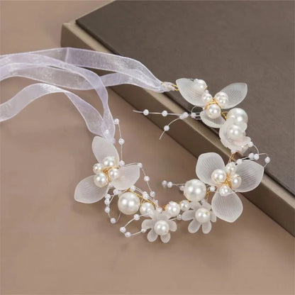 Frühlingshafte Boho Blumenkrone mit Perlen für Mädchen – Hochzeit Haarschmuck & Blumen-Haarreif | Kinder Geschenk