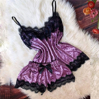 Verführerisches Damen-Schlafanzug-Set aus Samt – Trägertop mit Schleife & Shorts – Sexy V-Ausschnitt Homewear