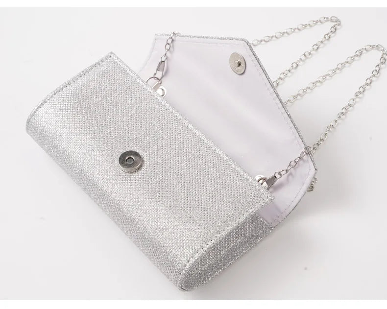Damen Glitzer Clutch – Envelope-Abendtasche mit Kette in Silber – Elegante Mini-Handtasche für Hochzeit & Party