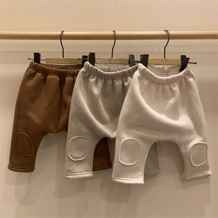 Kuscheliges Winter-Set für Babys – Fleece Hoodie mit Tierkapuze (Hase/Bär) + Hose – Warm & Süß (0–24 Monate)
