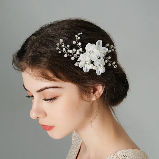 Silberner Haarkamm mit Perlen & Strass – Handgefertigtes elegantes Haarschmuck-Accessoire für Damen & Bräute
