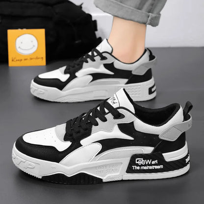 Herren Sneaker Herbst 2023 – Bequeme Plattform-Schuhe | Trendige weiße Schnürsneaker – Vulcanisierte Freizeitschuhe