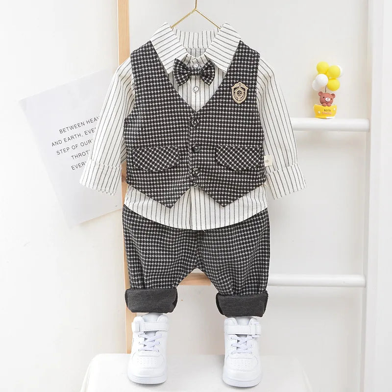 Elegantes Baby-Jungen Outfit – 3-teiliges Gentleman-Set mit Hemd, Weste & Krawatte – Perfekt für Feste & Auftritte (1–4 Jahre)